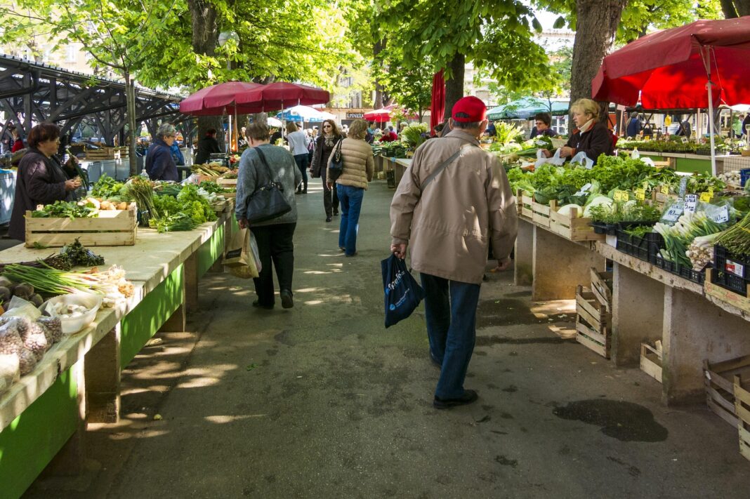 Marché des producteurs à Gastes  Gastes