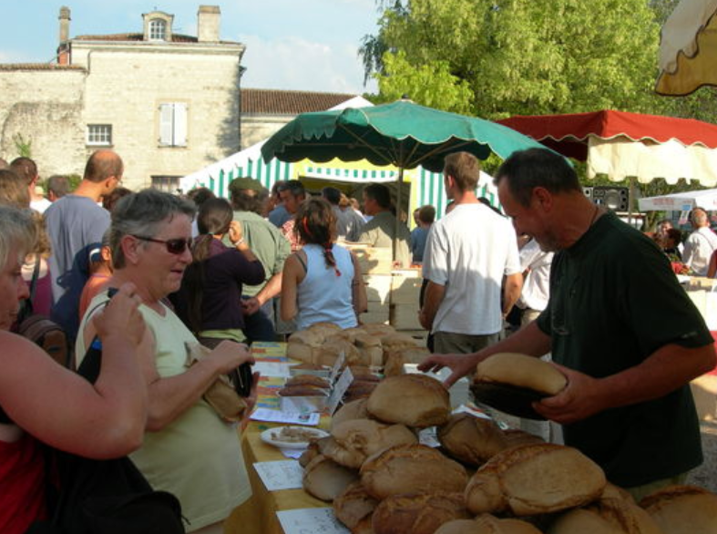 Marché des producteurs Les Trois-Moutiers Les Trois-Moutiers