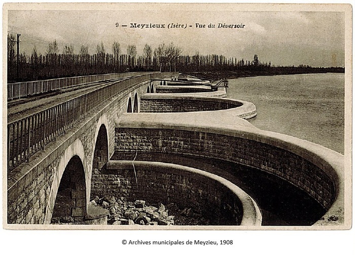 Meyzieu au fil de l'eau : balade à vélo Pont d'Herbens Meyzieu