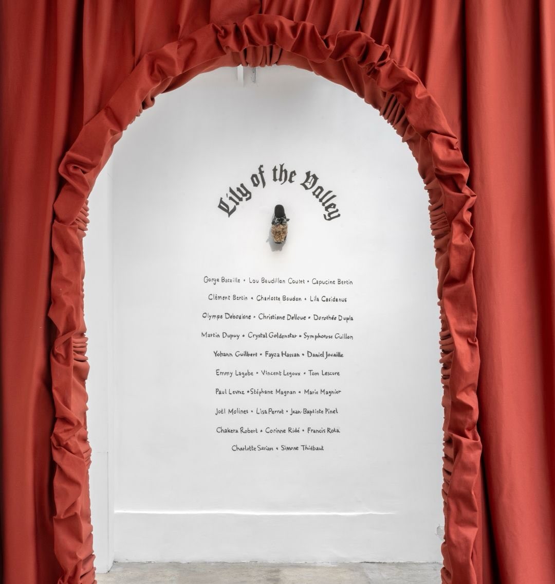 Œuvre de Michel Jocaille présentée à la galerie Les Filles du Calvaire