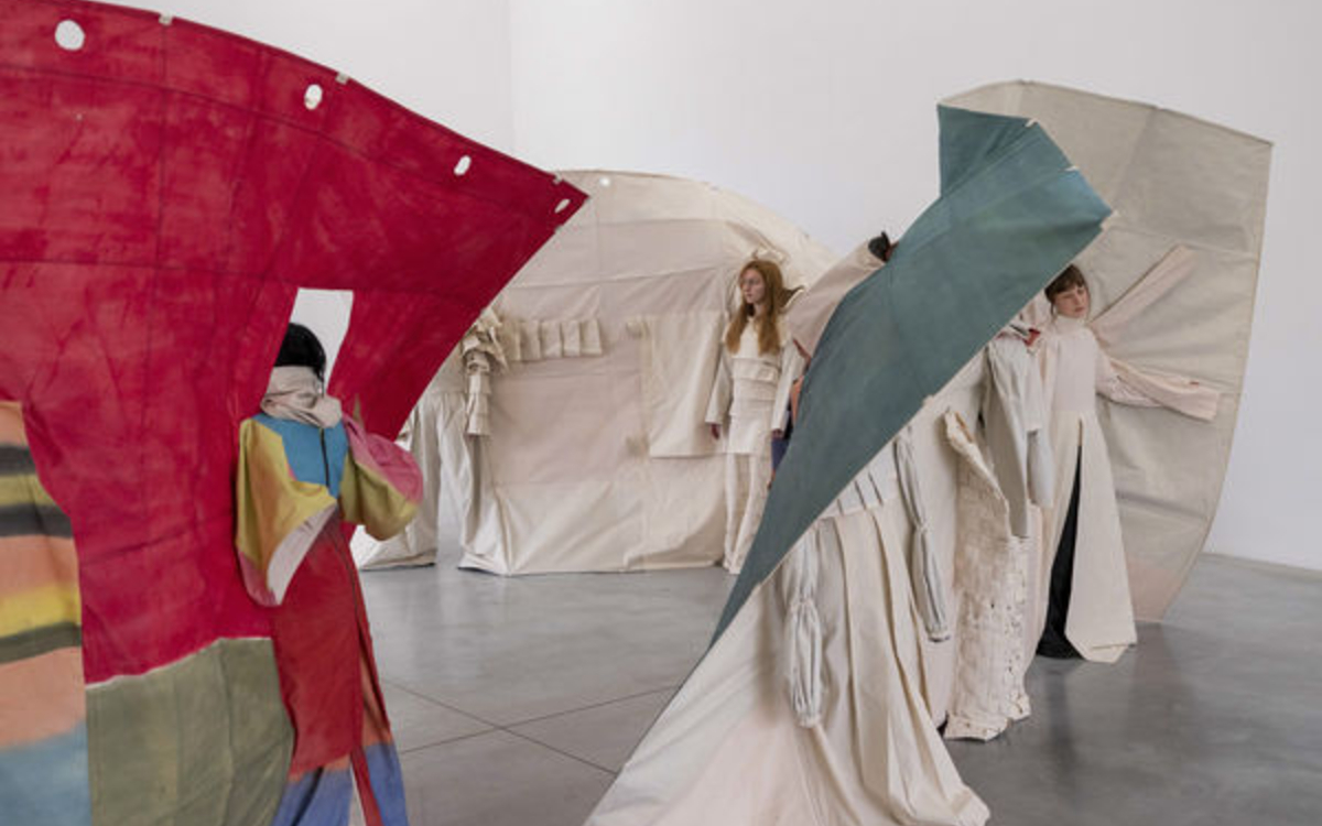 NEFELI PAPADIMOULI / Endlessly Galerie The Pill Paris
