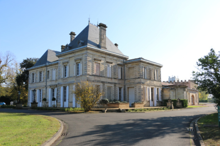 Patrimoine matériel et immatériel de la surdité, Chapelle de l’institut national des Jeunes sourds, Gradignan