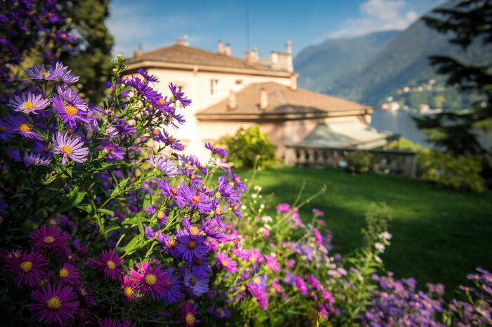 Promenade au réveil de la nature Villa del Grumello