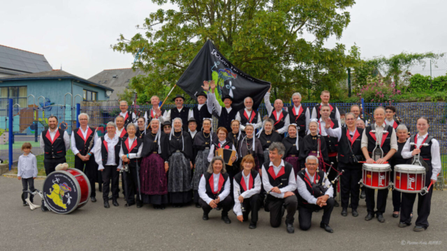 Dol de Bretagne le 1er Mai 2026 - bagad Douar ha Mor