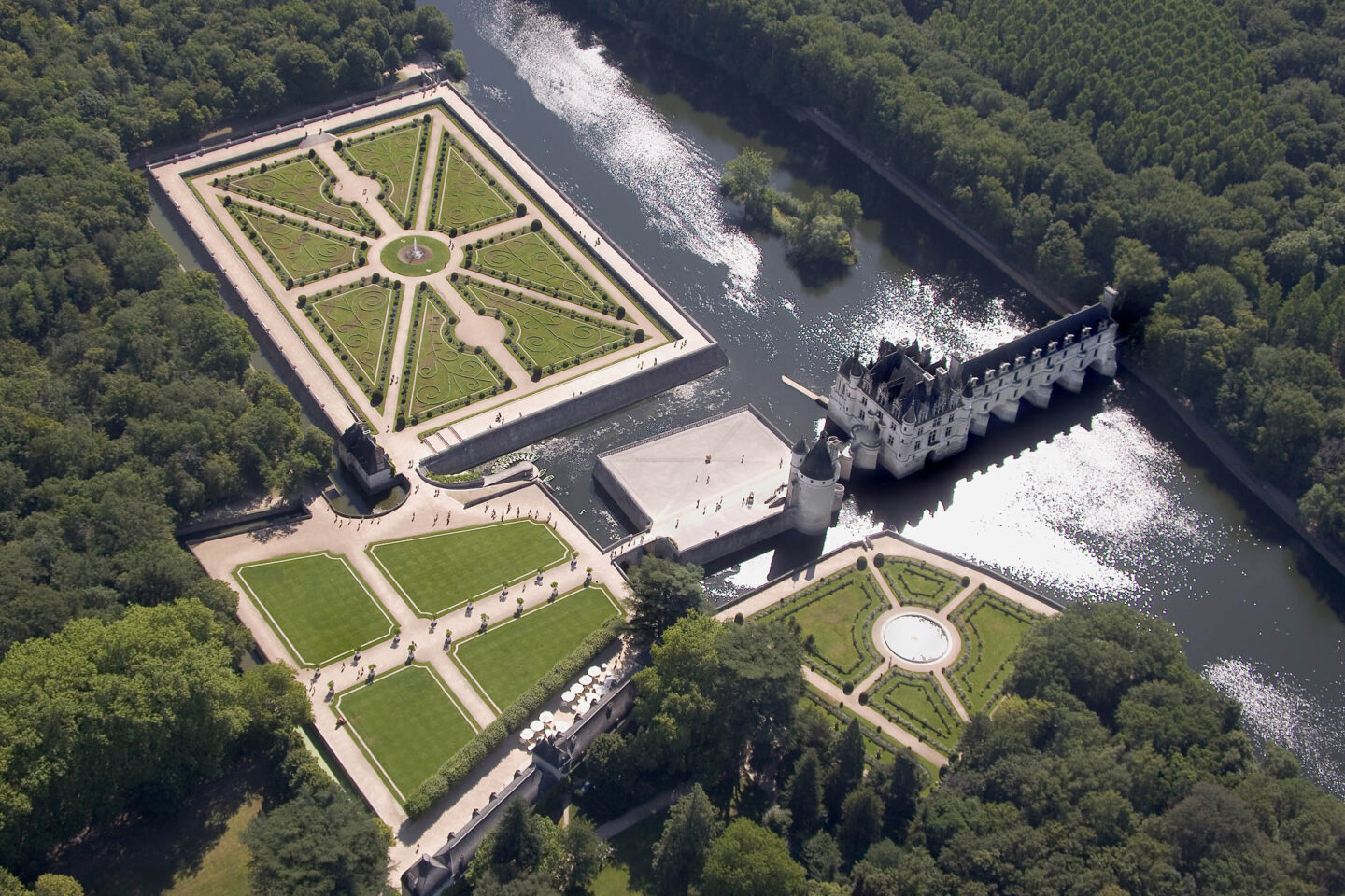 Rencontre avec une herboriste dans l&rsquo;apothicairerie de la reine  Chenonceaux
