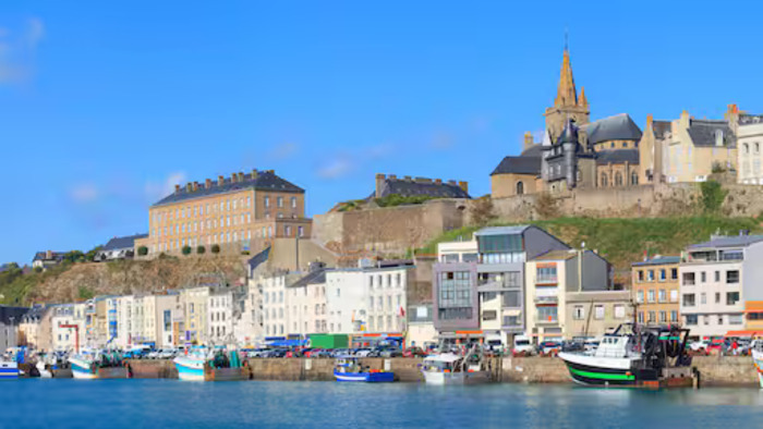 Rennes à la mer et au vert : Jullouville Maison des Aînés et des Aidants Rennes