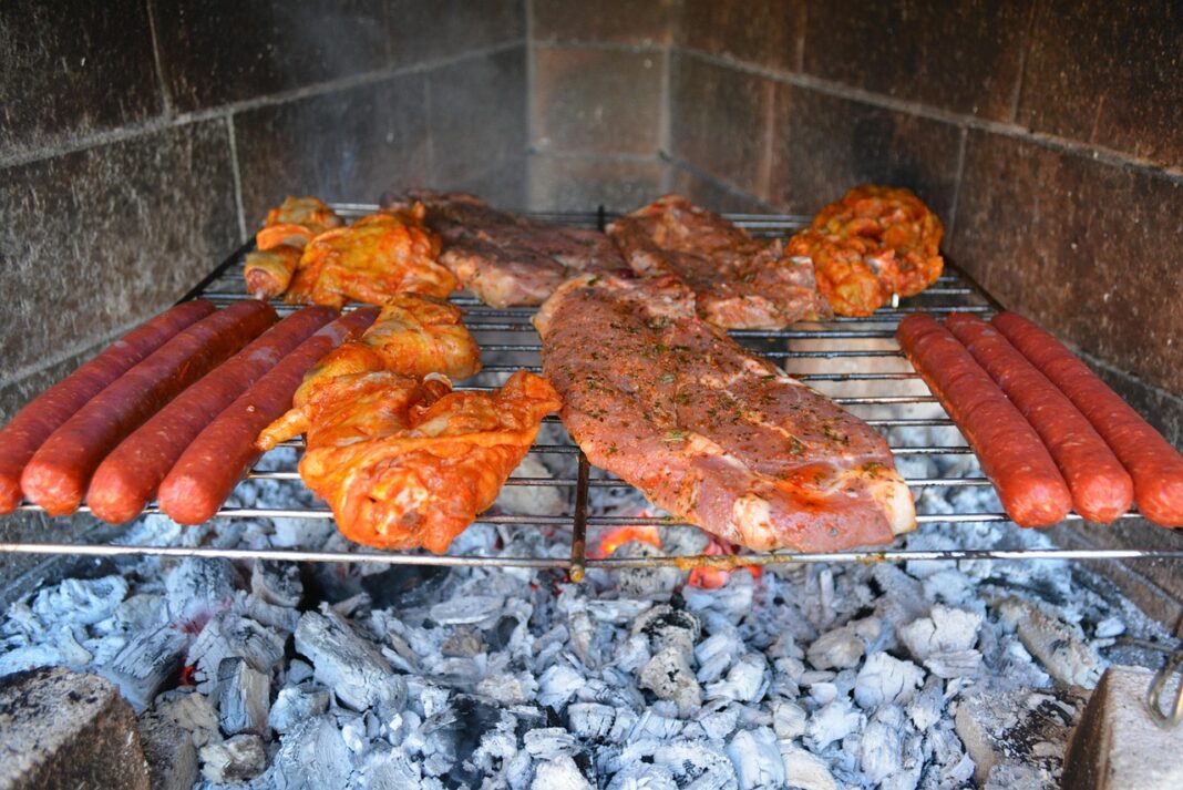 Repas grillades Le Chalard