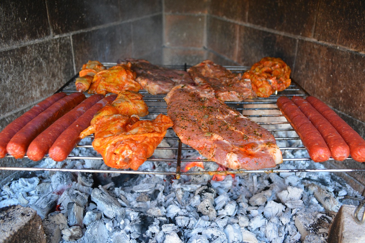 Repas grillades Salle des fêtes Le Chalard 2026-08-30
