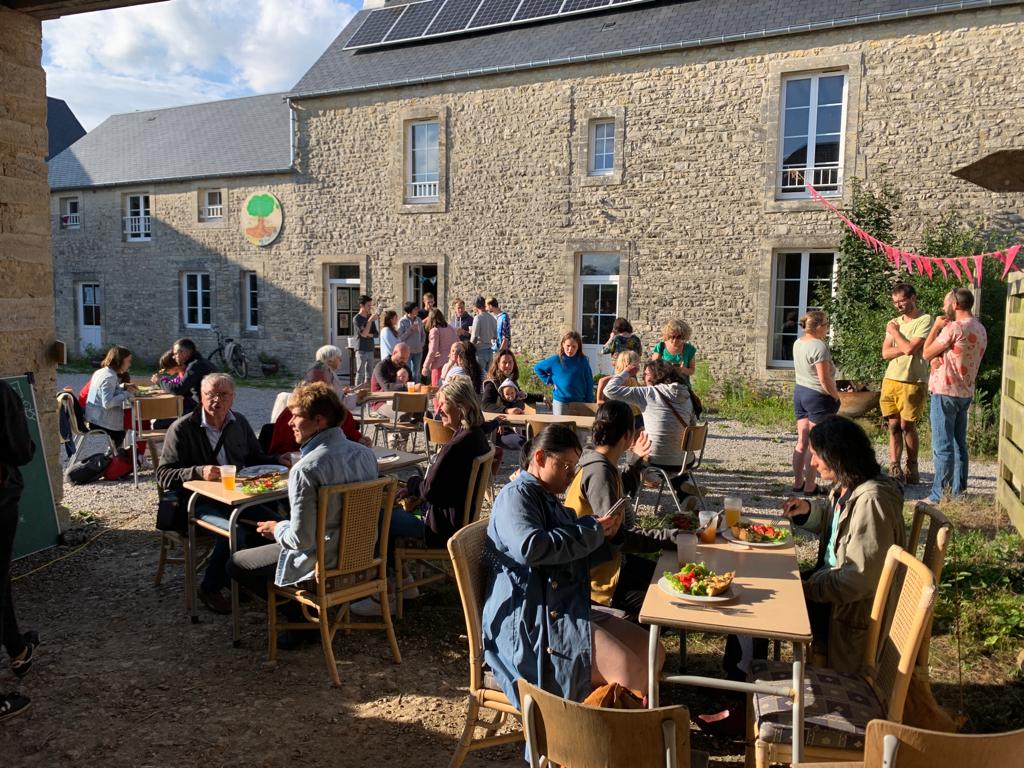 Salon de thé éphémère au milieu des fermes 15 route de Port Commes 2026-07-26