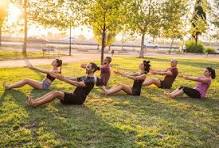 Séance de yoga en plein air Saint-Martial-d’Artenset