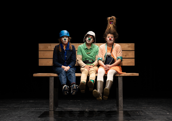 Spectacle » Les autres mondes » Cie Les Échappées du bal / Théâtre de rue, esplanade centre commercial la bellangerais, Rennes