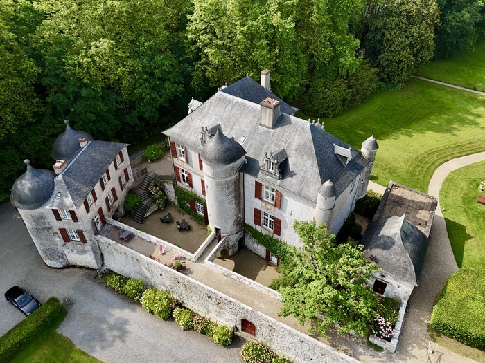 Un château incontournable du pays basque Château d'Urtubie Urrugne
