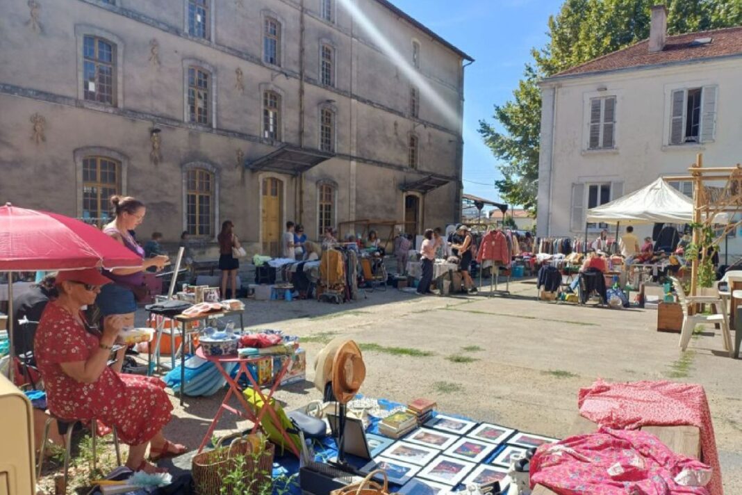 Vide-grenier nocturne La Traverse Bergerac Bergerac