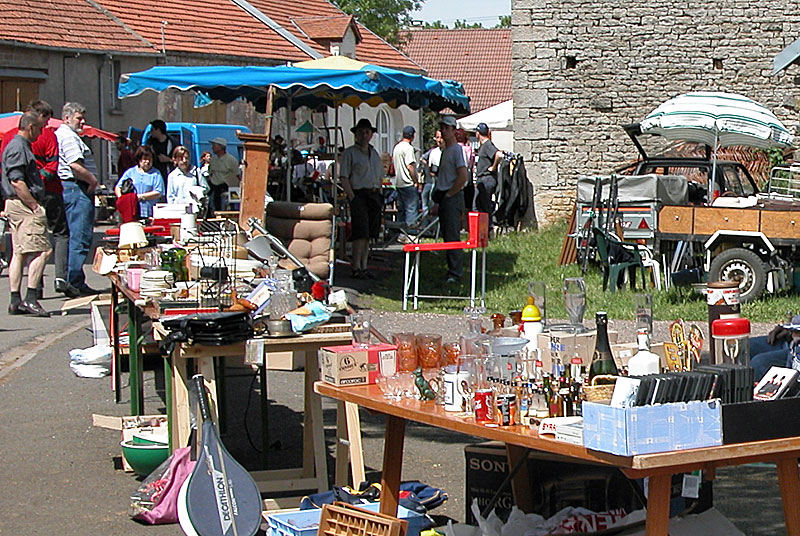 Vide-greniers de Villegusien le lac Villegusien-le-Lac