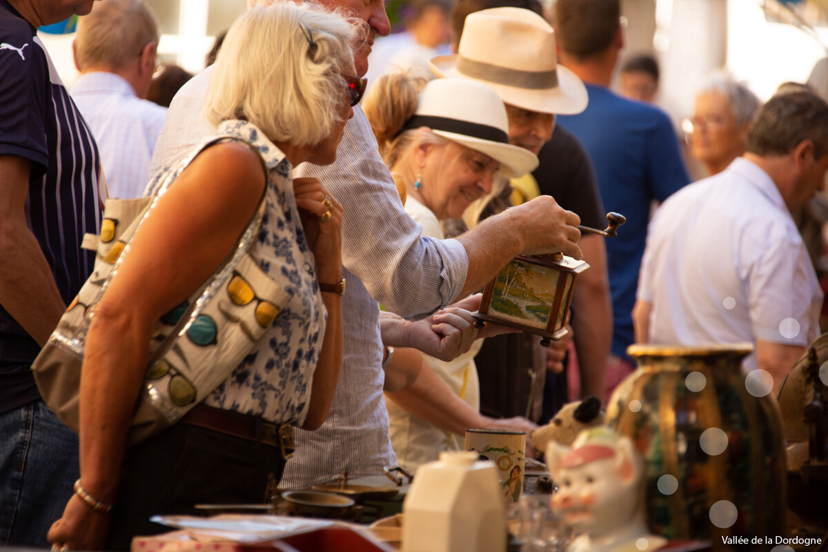 Vide Greniers et marché artisanal à Saint-Sylvain Saint-Sylvain