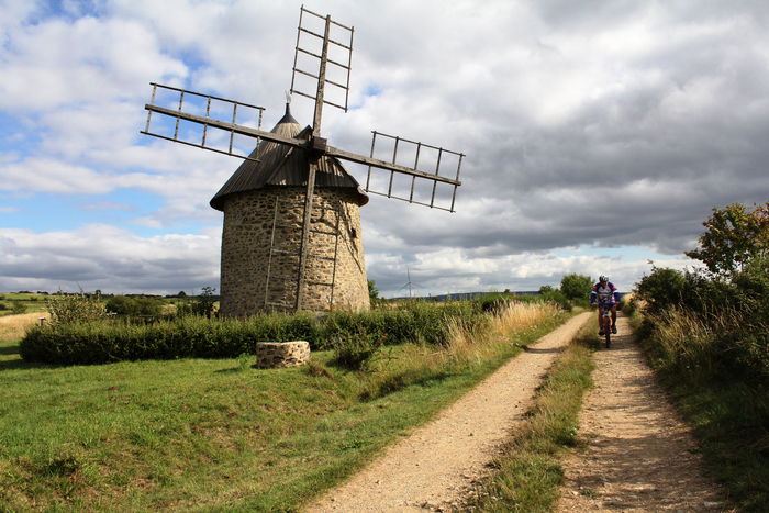 Visite commentée du Moulin à vent de Celoux, Moulin de Lagarde, Celoux