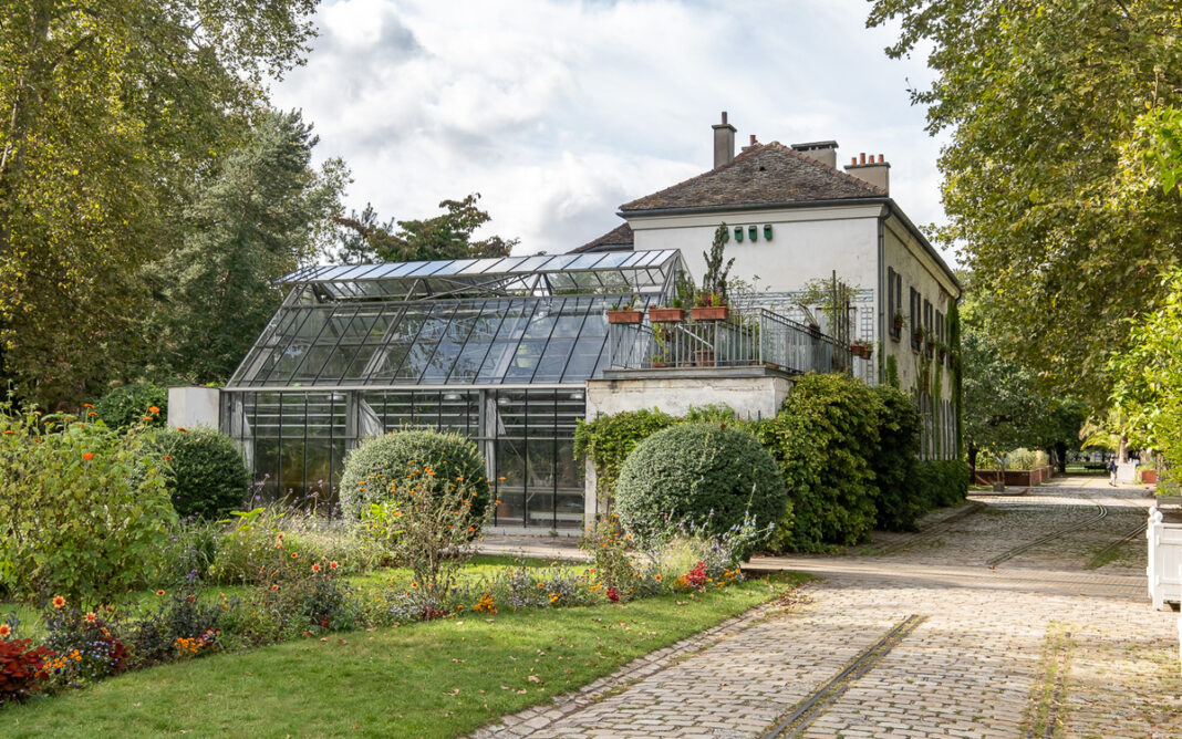 Visite de la serre de la Maison du jardinage et du compostage Maison du Jardinage et du Compostage PARIS