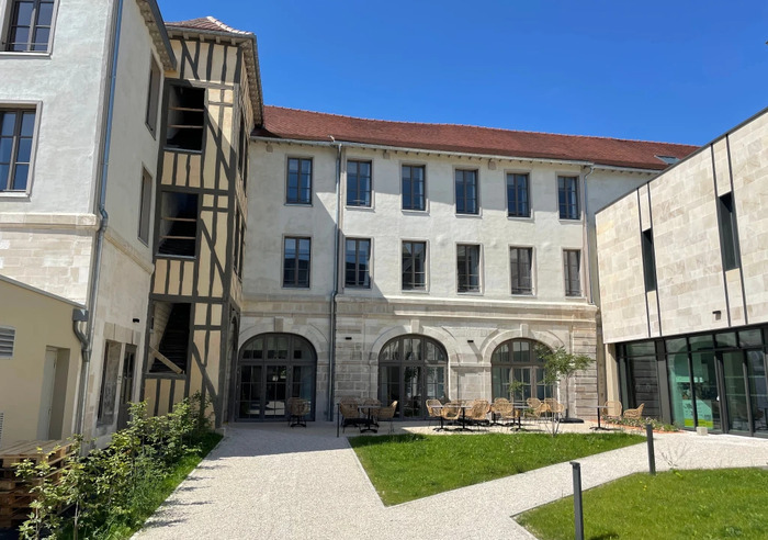 Visite de l'ancien couvent des sœurs de la Providence Les Jardins d'Arcadie Troyes