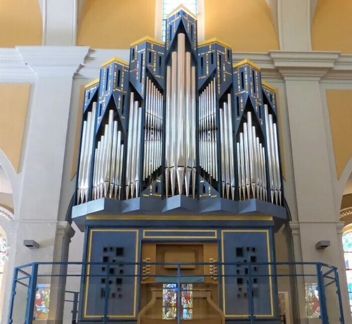 Visite de l'orgue de Saint-Genis-Laval Eglise de Saint-Genis-Laval Saint-Genis-Laval