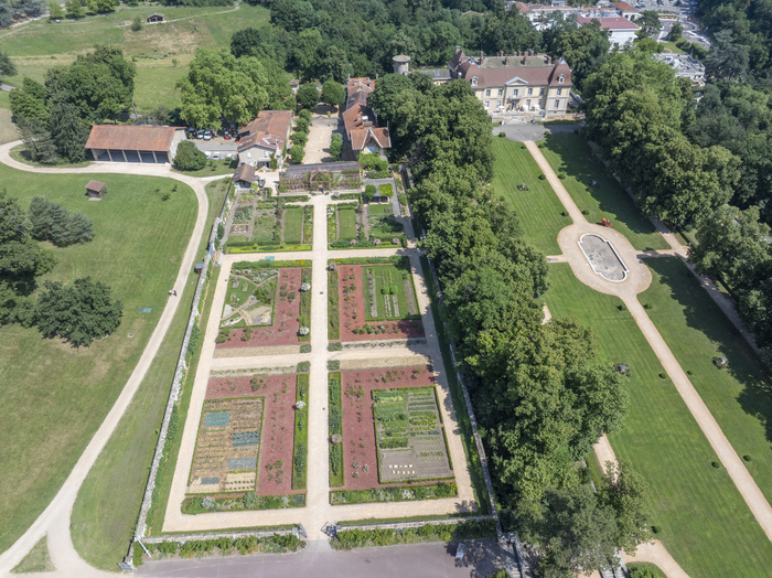 visite découverte à l’aveugle du potager conservatoire, Domaine de Lacroix-Laval, Marcy-l’Étoile