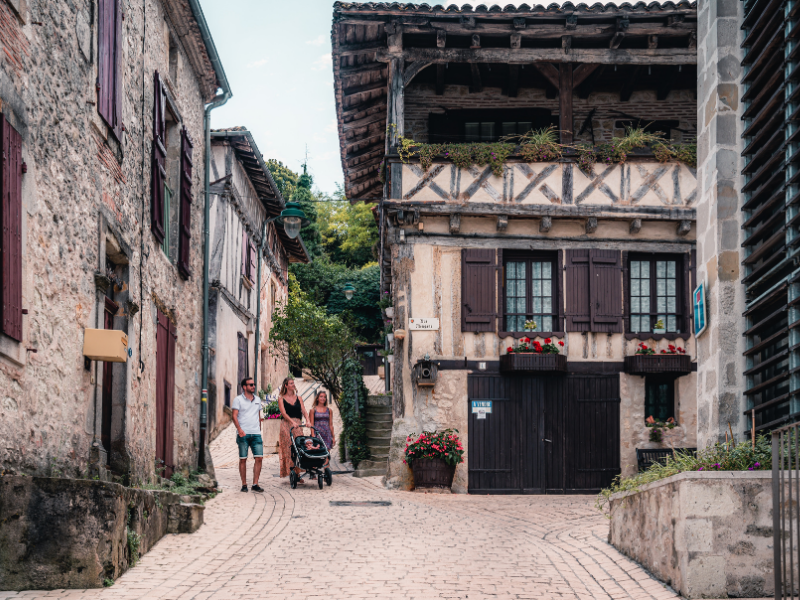Visite du bourg castral de Cancon Cancon