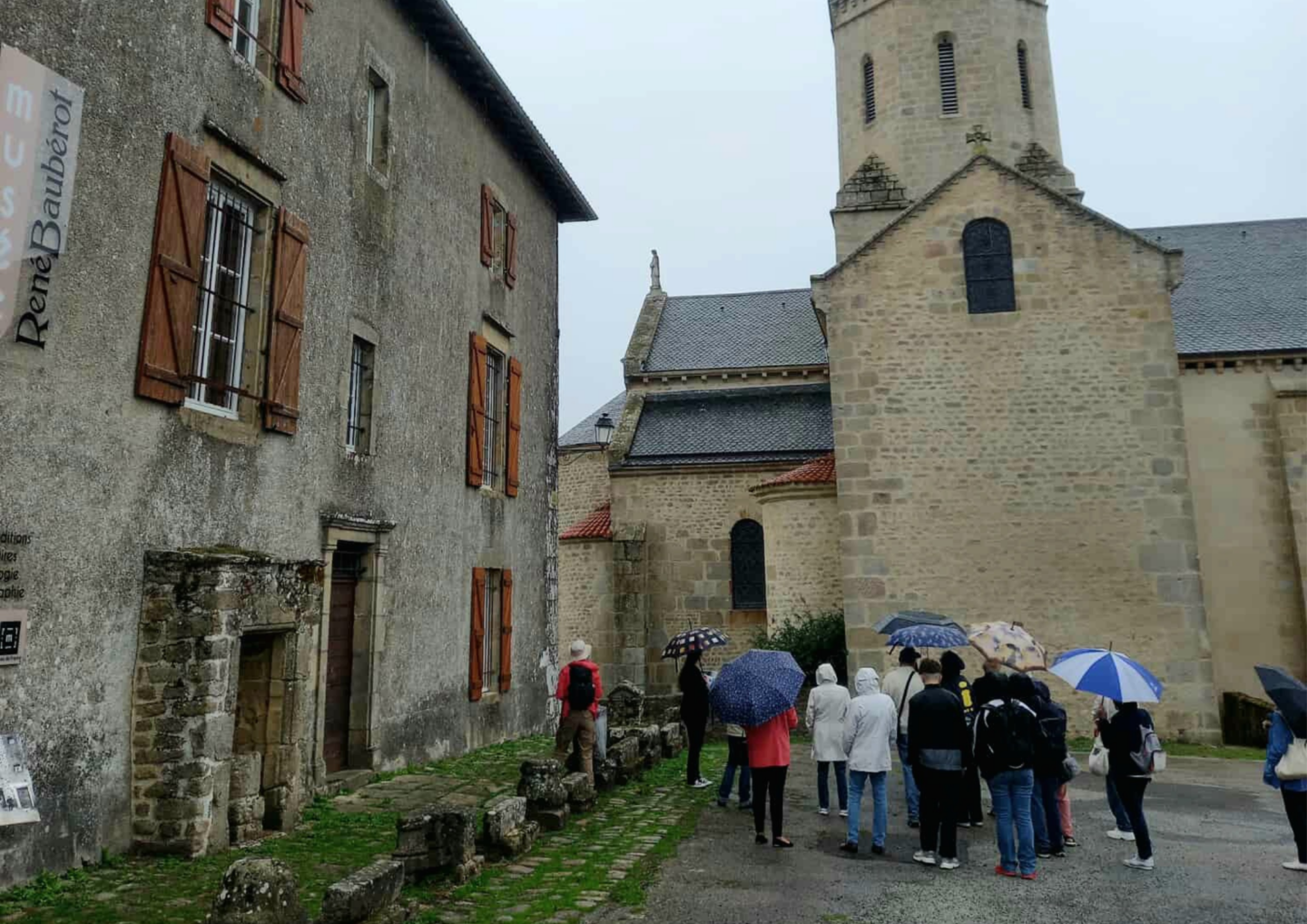 Visite du bourg de Châteauponsac 1 Place de la République Châteauponsac 2026-07-09