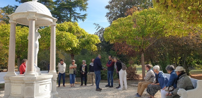 Visite du parc Chavat : un sculpteur sur marbre dans un écrin de verdure, Domaine Chavat, Podensac