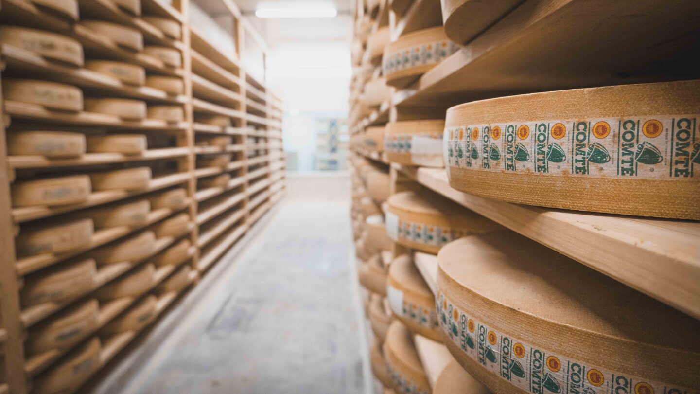 Visite d’une fruitière à comté Za sur les Roches Laviron