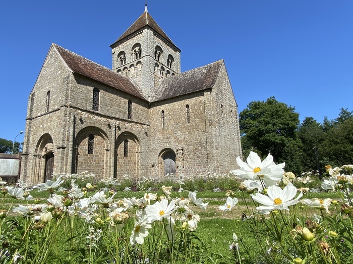 Visite guidée de l’église, Église Notre-Dame-sur-l’Eau ou Notre-Dame-sous-l’Eau, Domfront en Poiraie