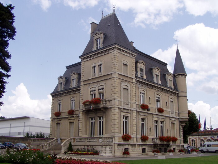 Visite guidée de l'hôtel de ville Hôtel de ville de Bourgoin-Jallieu Bourgoin-Jallieu
