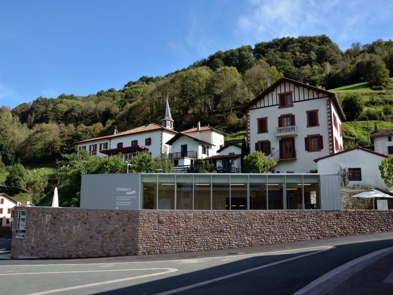 Visite guidée du centre d’interprétation des mines Olhaberri en français et en basque Banca