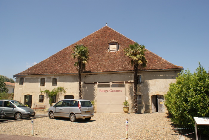 Visite guidée du chai d’Antin et de sa charpente monumentale !, Concept store Rouge Garance, le chai d’Antin, Mugron