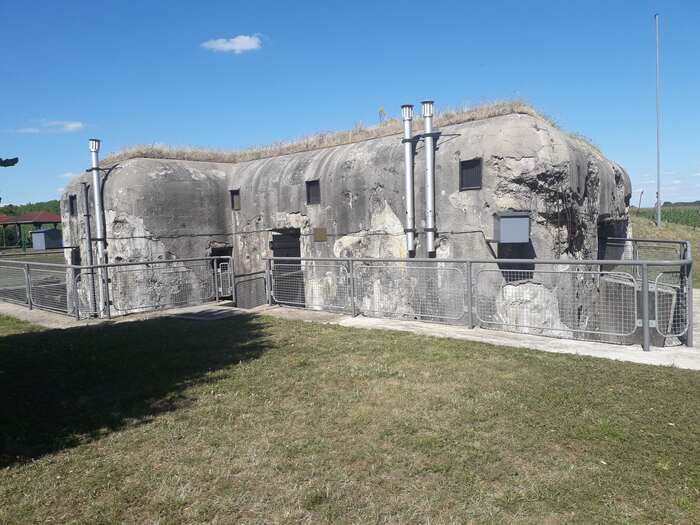 Visite guidée d'une casemate de la ligne Maginot Casemate Rieffel Oberrœdern