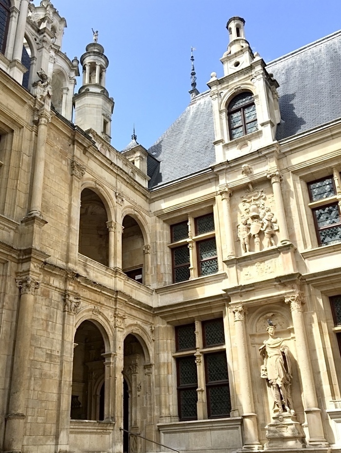 Visite libre de la salle Jacques Moisant de Brieux Hôtel d'Escoville Caen