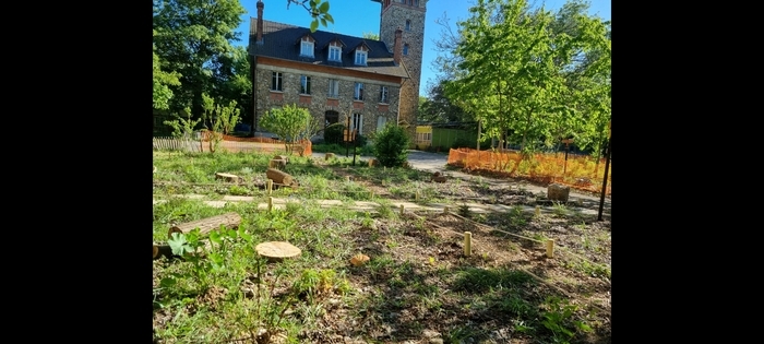 Visite libre du jardin sensoriel du parc de l'observatoire de Saint-Maur-des-Fossés CHU La Pépinière Saint-Maur-des-Fossés
