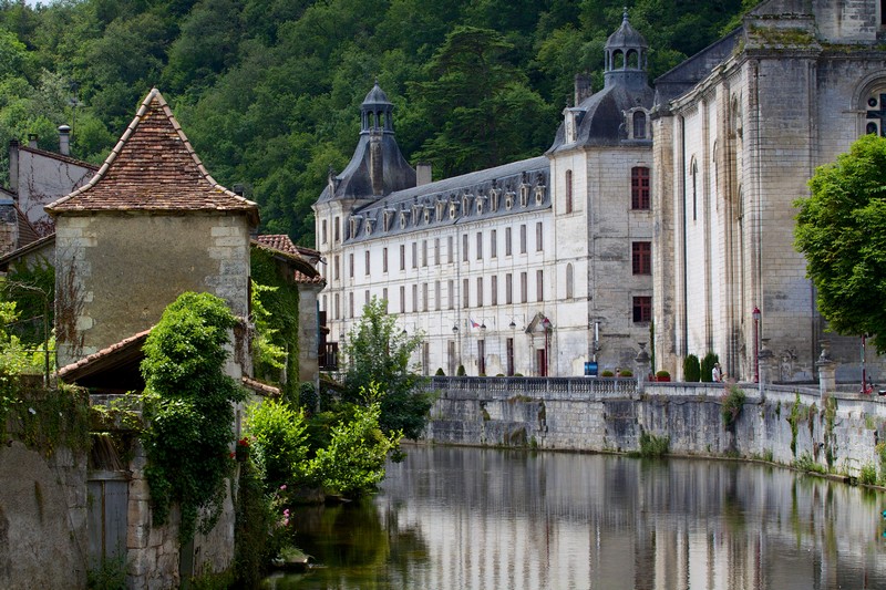 Visite nocturne à l’Abbaye de Brantôme Brantôme en Périgord