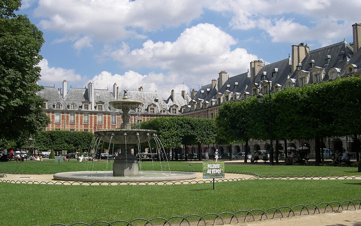 Visite tactile et descriptive : le Marais et sa place Royale Le Marais Paris