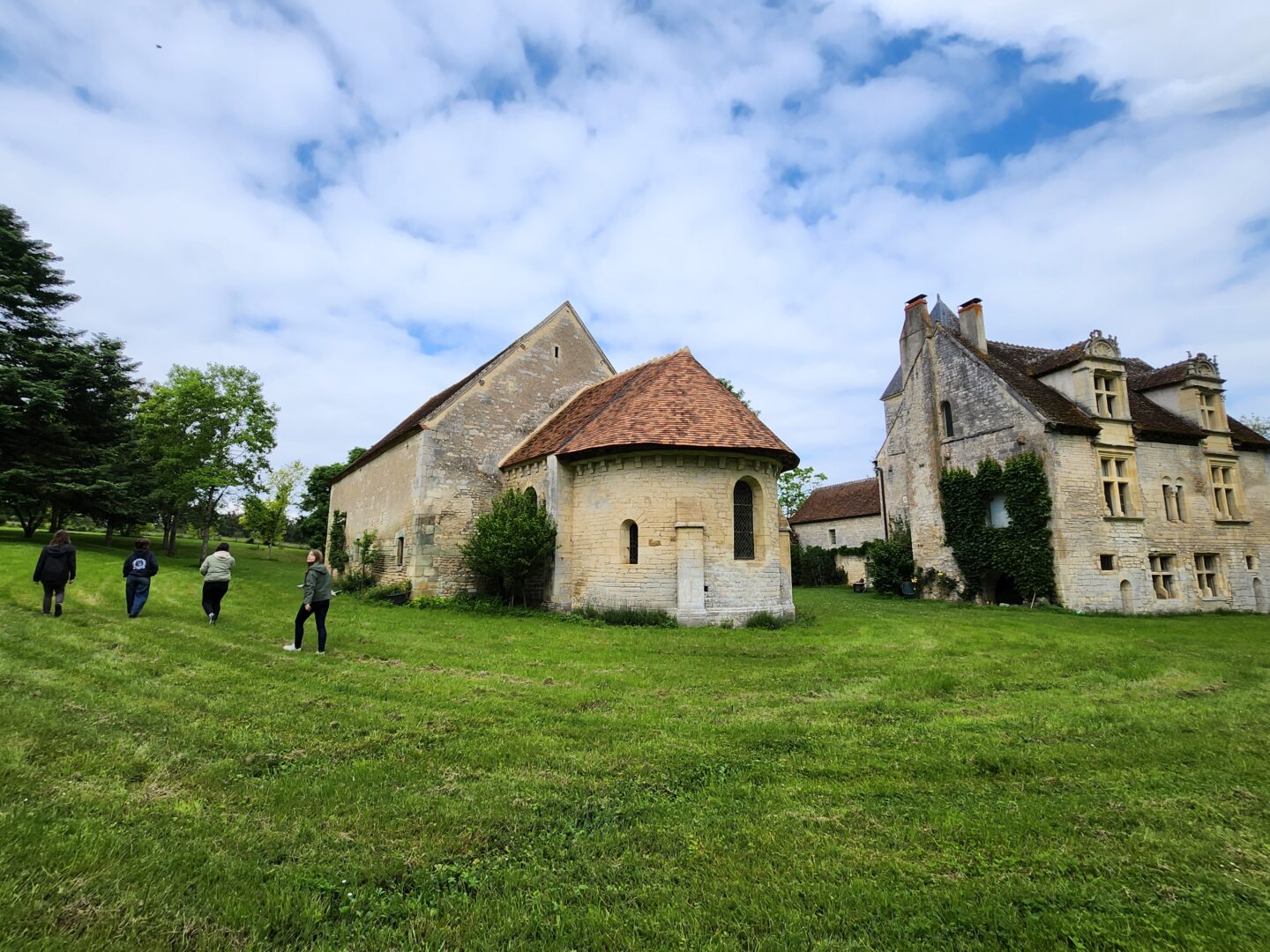 Visites libres de la Commanderie des Templiers de Villemoison Villemoison Saint-Père