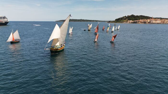 Voiles Latines Saint-Tropez 2026, Le port – môle Jean Reveille – Saint-Tropez, Saint-Tropez