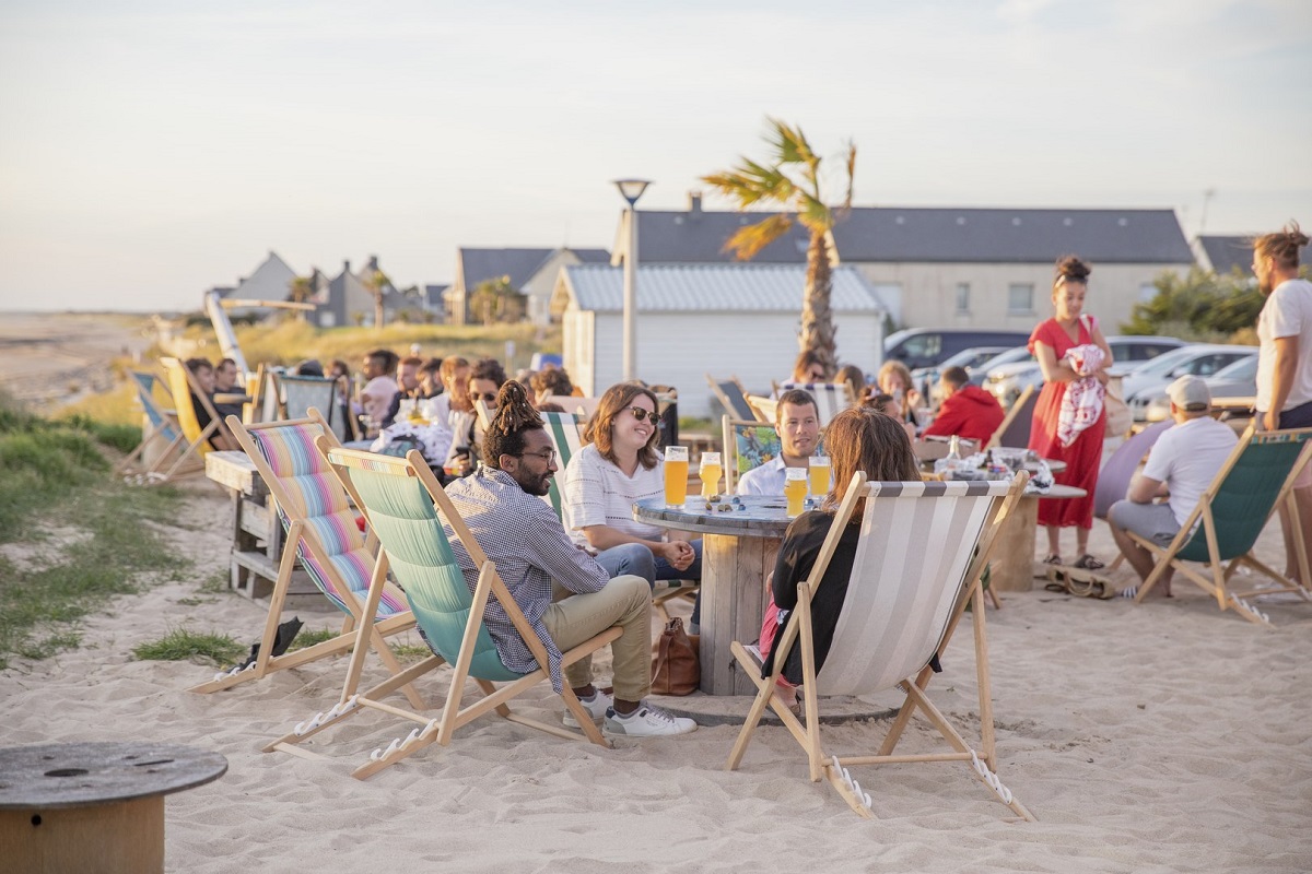 West Beach Partie 60’s Fever Esplanade du Camping Pirou 2026-07-17