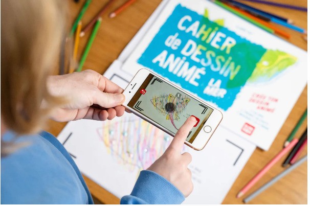 Atelier créatif Anime tes coloriages marins avec BlinkBook Médiathèque Jean-Louis Villenave Labouheyre