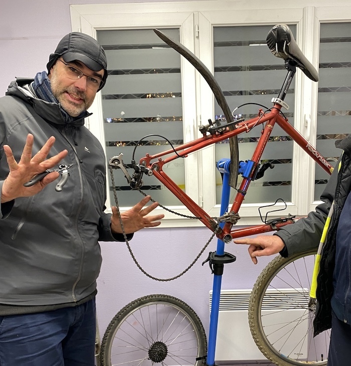 Atelier d'auto-réparation vélo à Lamorlaye Atelier VélOOise Lamorlaye Lamorlaye