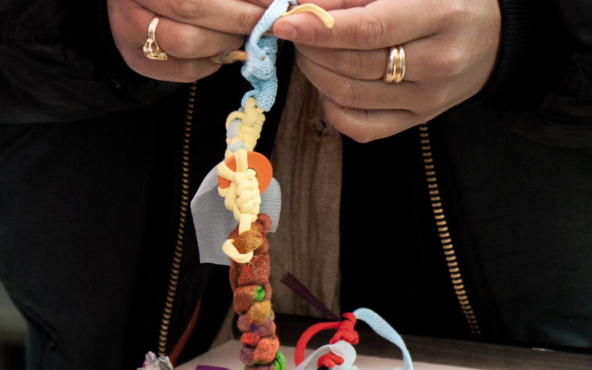 Atelier fabrication de sac upcycling Centre Sportif Jules Noel  Paris