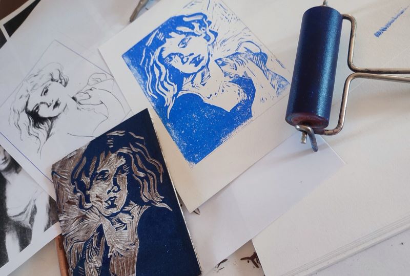 Atelier Jeunes au Musée Marzelles Linogravure & tampon personnalisé Musée Marzelles Marmande