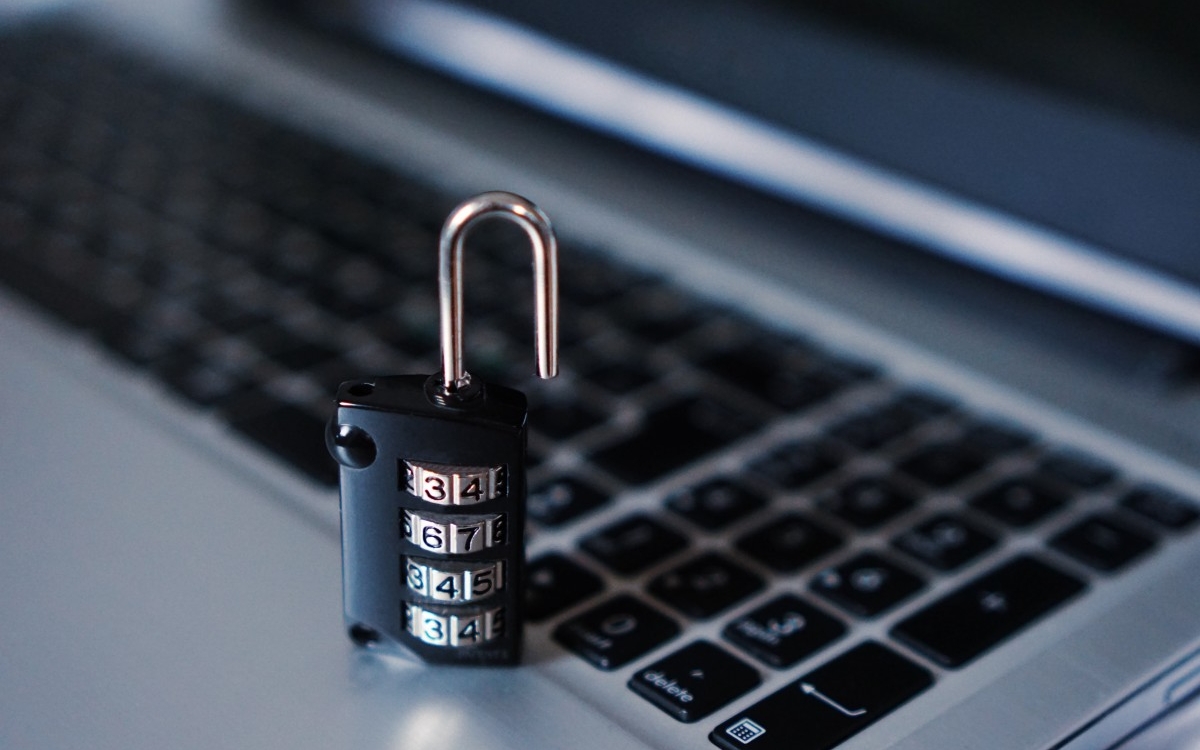 Atelier numérique – Bonnes pratiques sur Internet Médiathèque Jean-Pierre Melville Paris