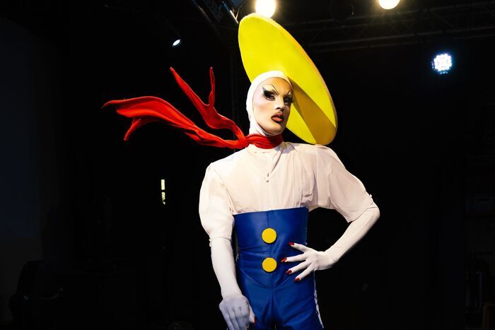 Atelier · Conception d’éléments et accessoires de costumes Portevent Nantes