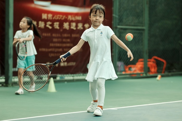 Baby tennis (séance découverte + yoga et sons tibétains) Lac de la forêt Châtellerault