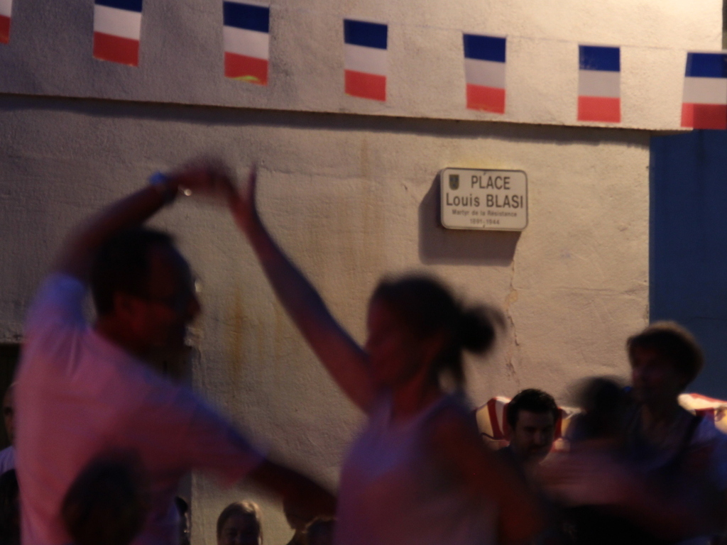 BAL RÉPUBLICAIN Torreilles