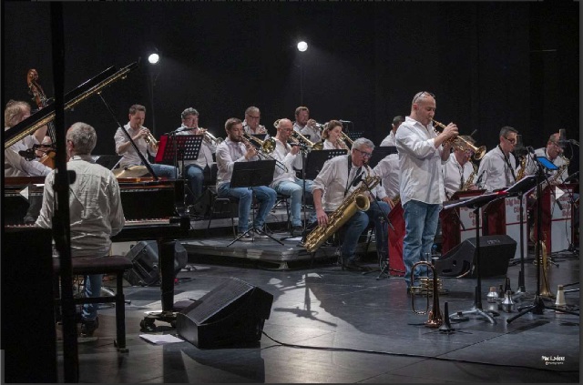 Big Band Côté Sud Scène du Jardin Louis David Andernos-les-Bains