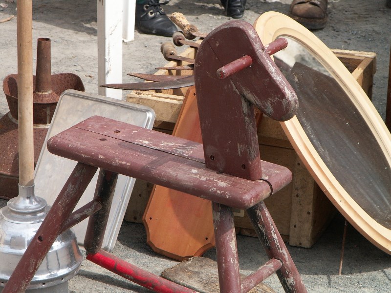 Brocante et repas champêtre  Reboursin